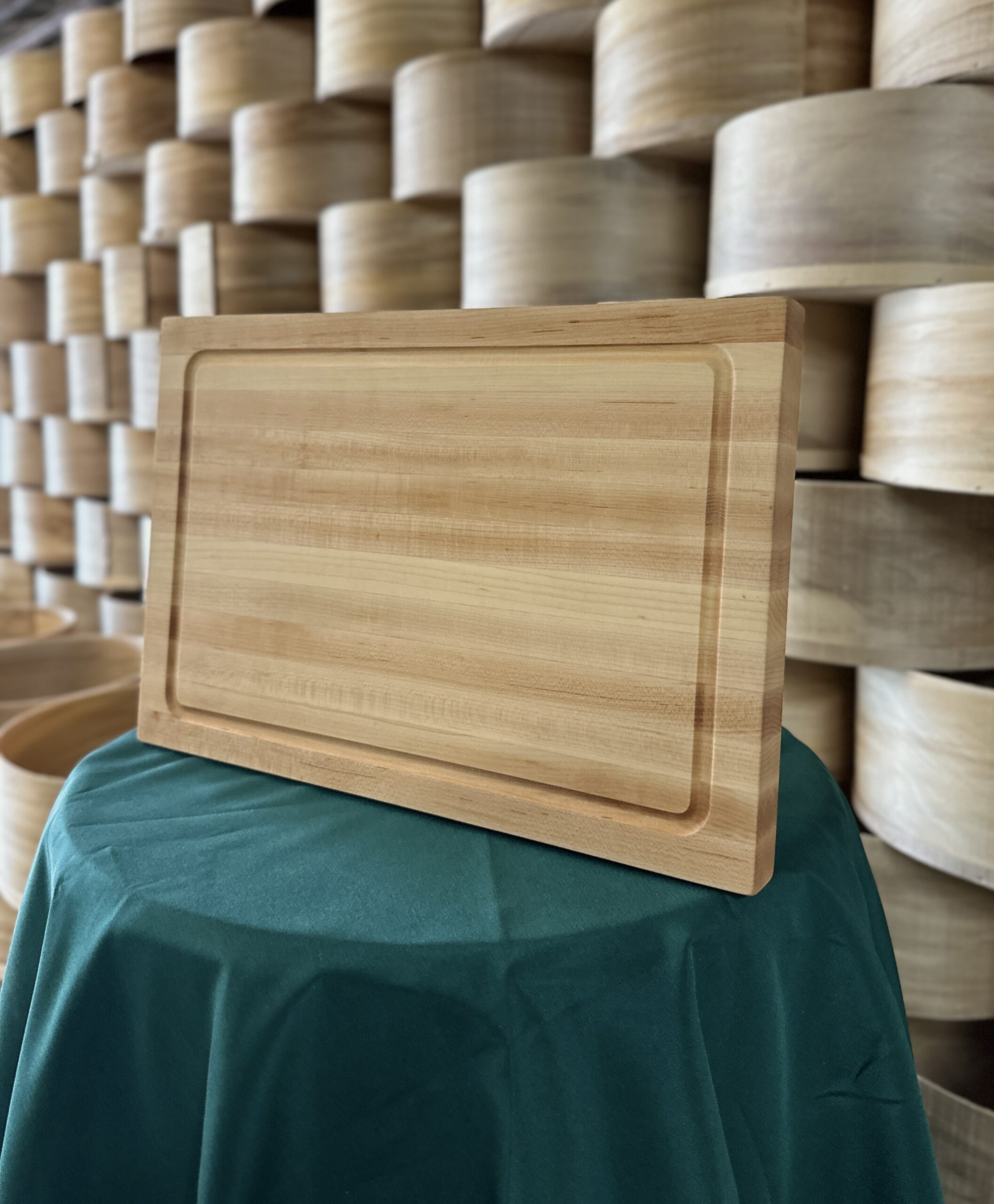 https://dufeckwood.com/wp-content/uploads/2023/06/Maple-Cutting-Board-scaled.jpg